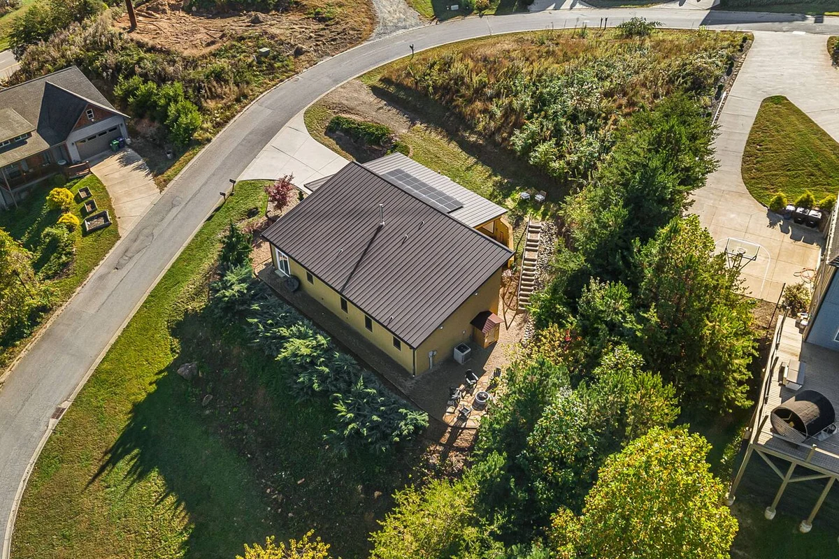 360Mtn Views, OutdoorTheatre, Hottub, Sauna, GmRm #113