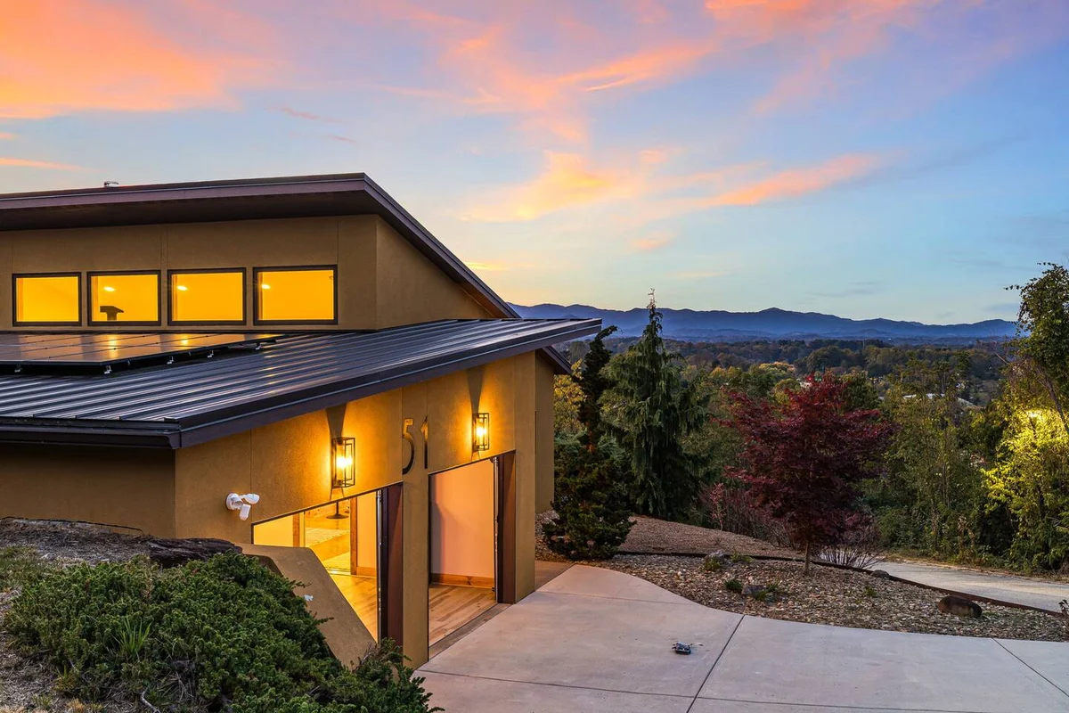360Mtn Views, OutdoorTheatre, Hottub, Sauna, GmRm #117