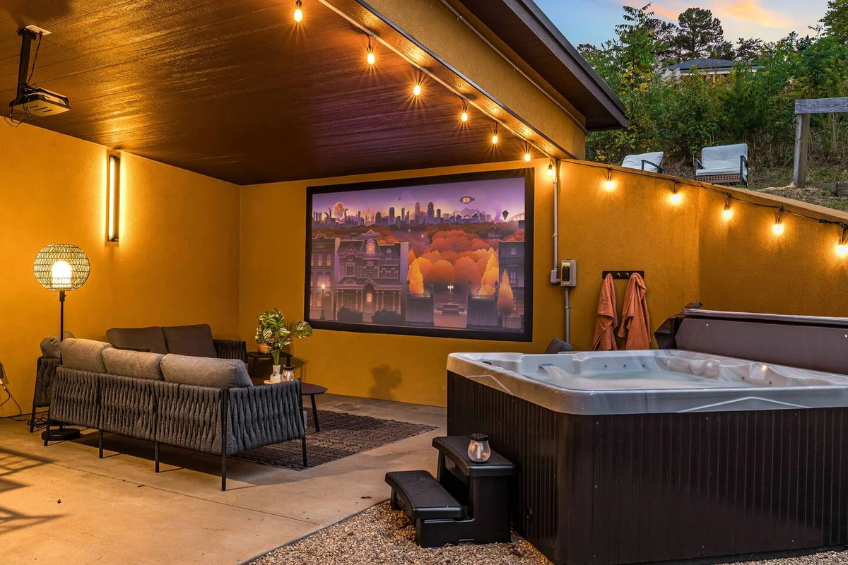 360Mtn Views, OutdoorTheatre, Hottub, Sauna, GmRm #129