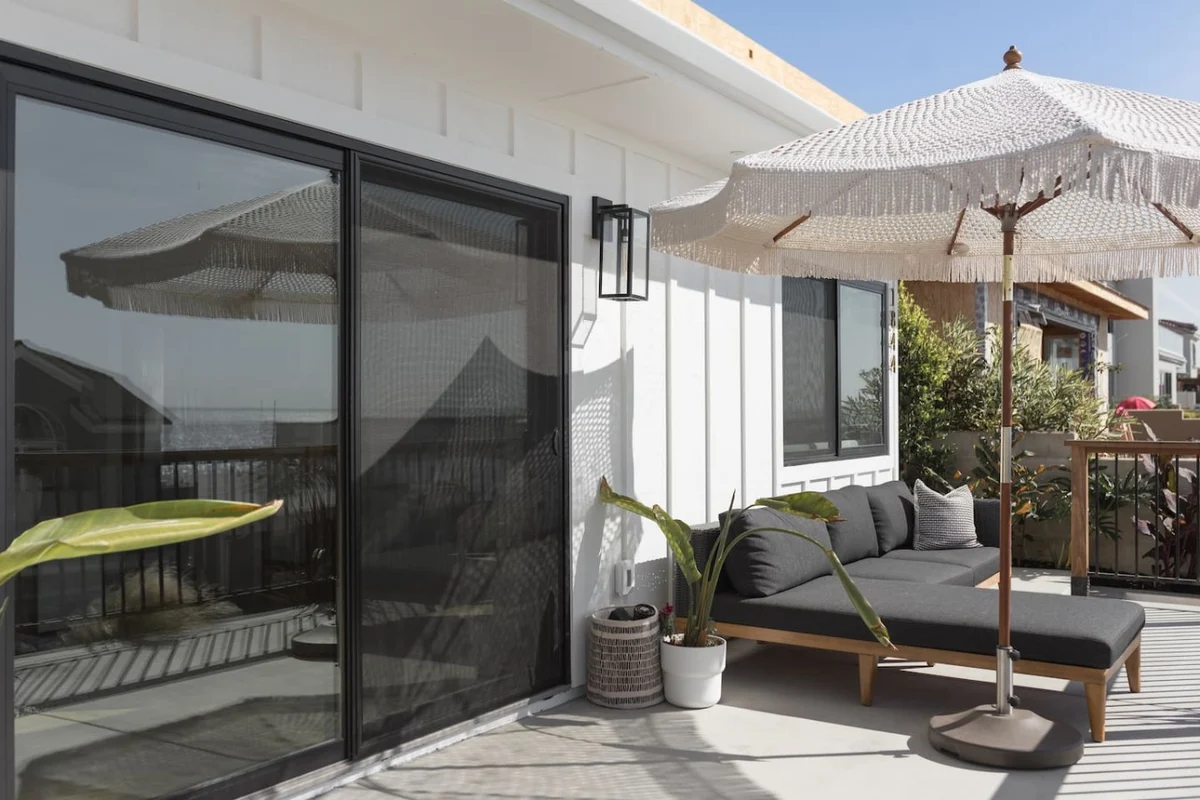 Home in Oceanside property photo 3