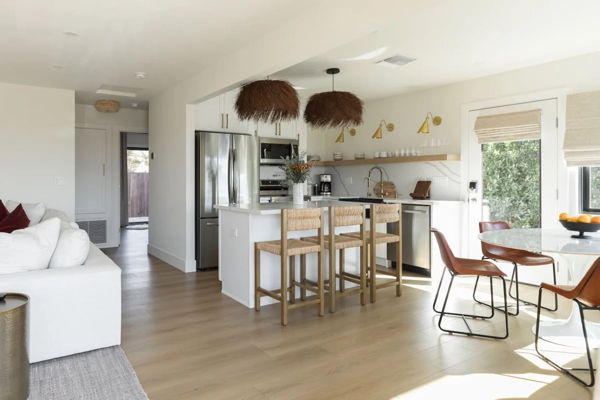Home in Oceanside property photo 4