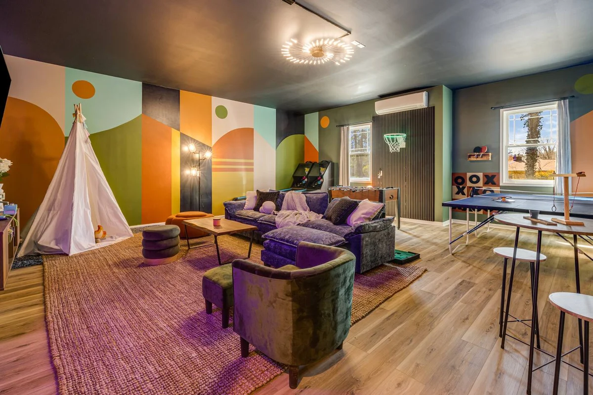 Secluded 5BR Stay,HotTub,Sauna,GameRoom,FirePit #125