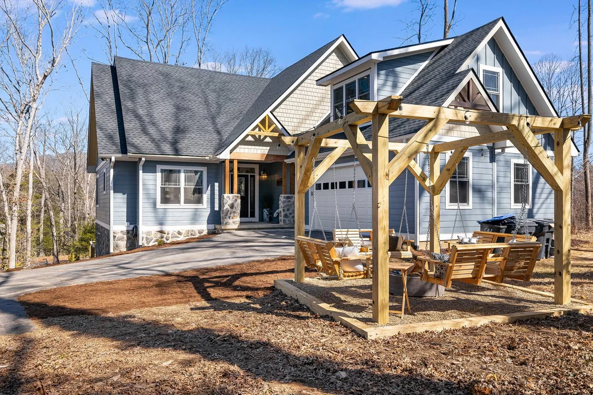 Secluded 5BR Stay,HotTub,Sauna,GameRoom,FirePit #9