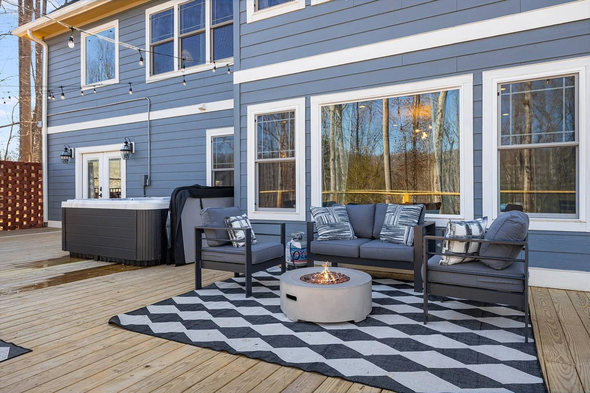 Secluded 5BR Stay,HotTub,Sauna,GameRoom,FirePit #63