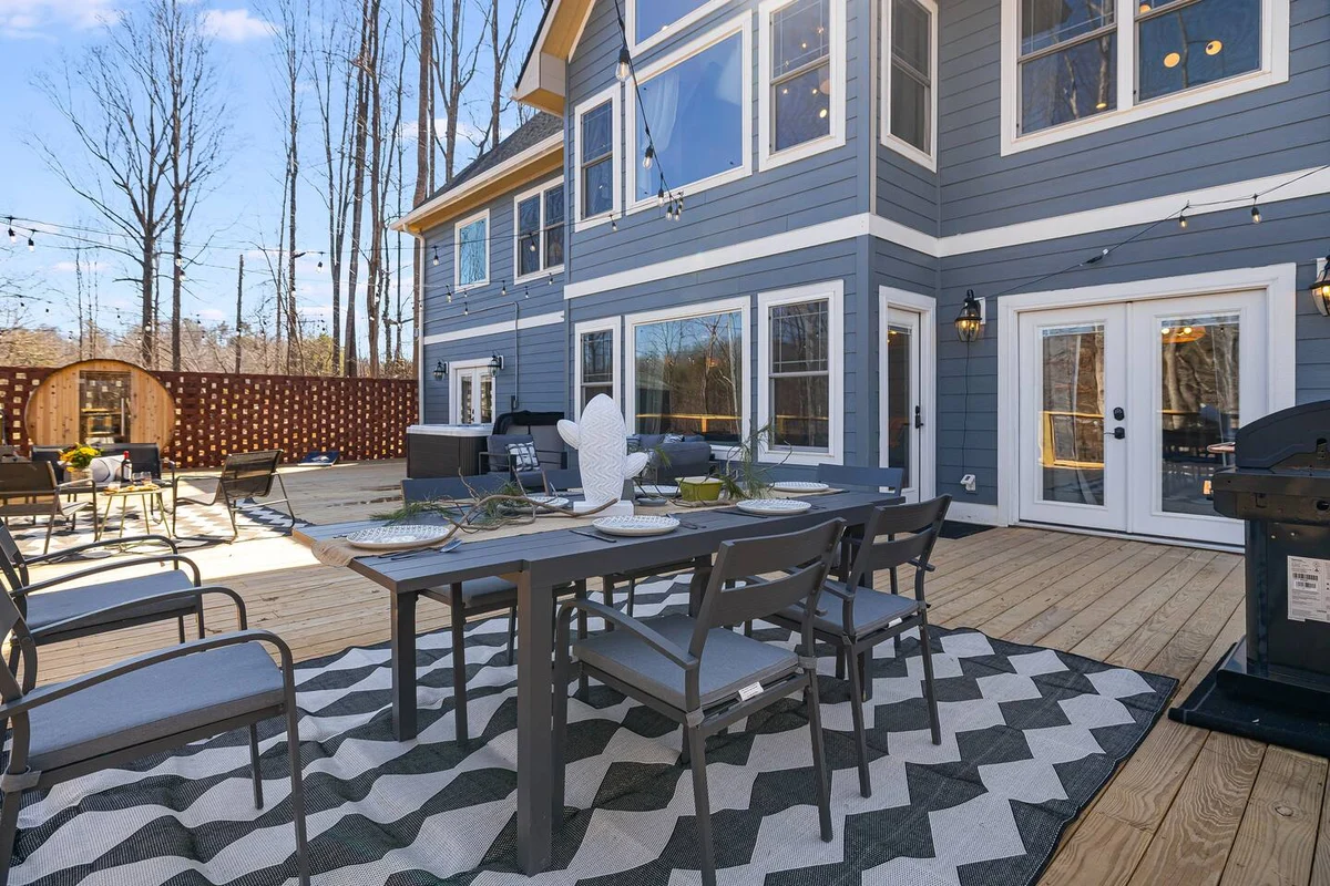 Secluded 5BR Stay,HotTub,Sauna,GameRoom,FirePit #99