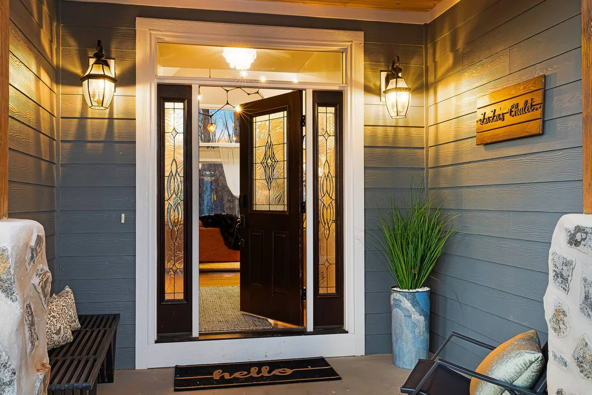 Secluded 5BR Stay,HotTub,Sauna,GameRoom,FirePit #128