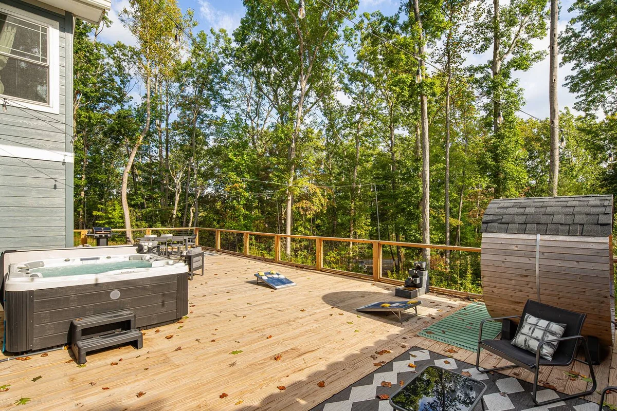 Secluded 5BR Stay,HotTub,Sauna,GameRoom,FirePit #132