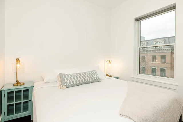 Bedroom 3 image 1