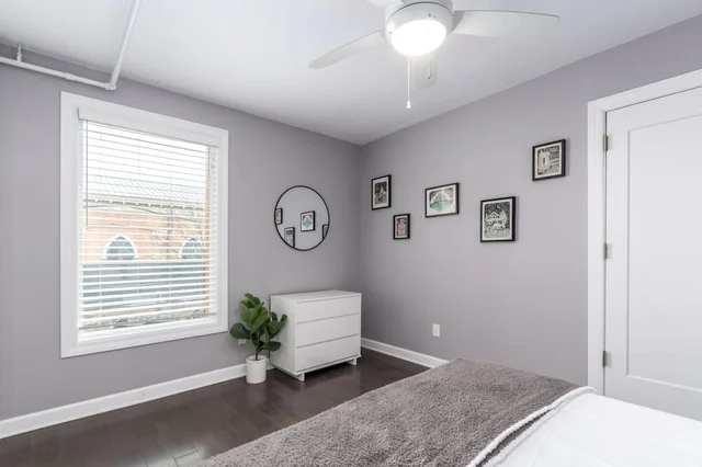 Bedroom 1 image 1