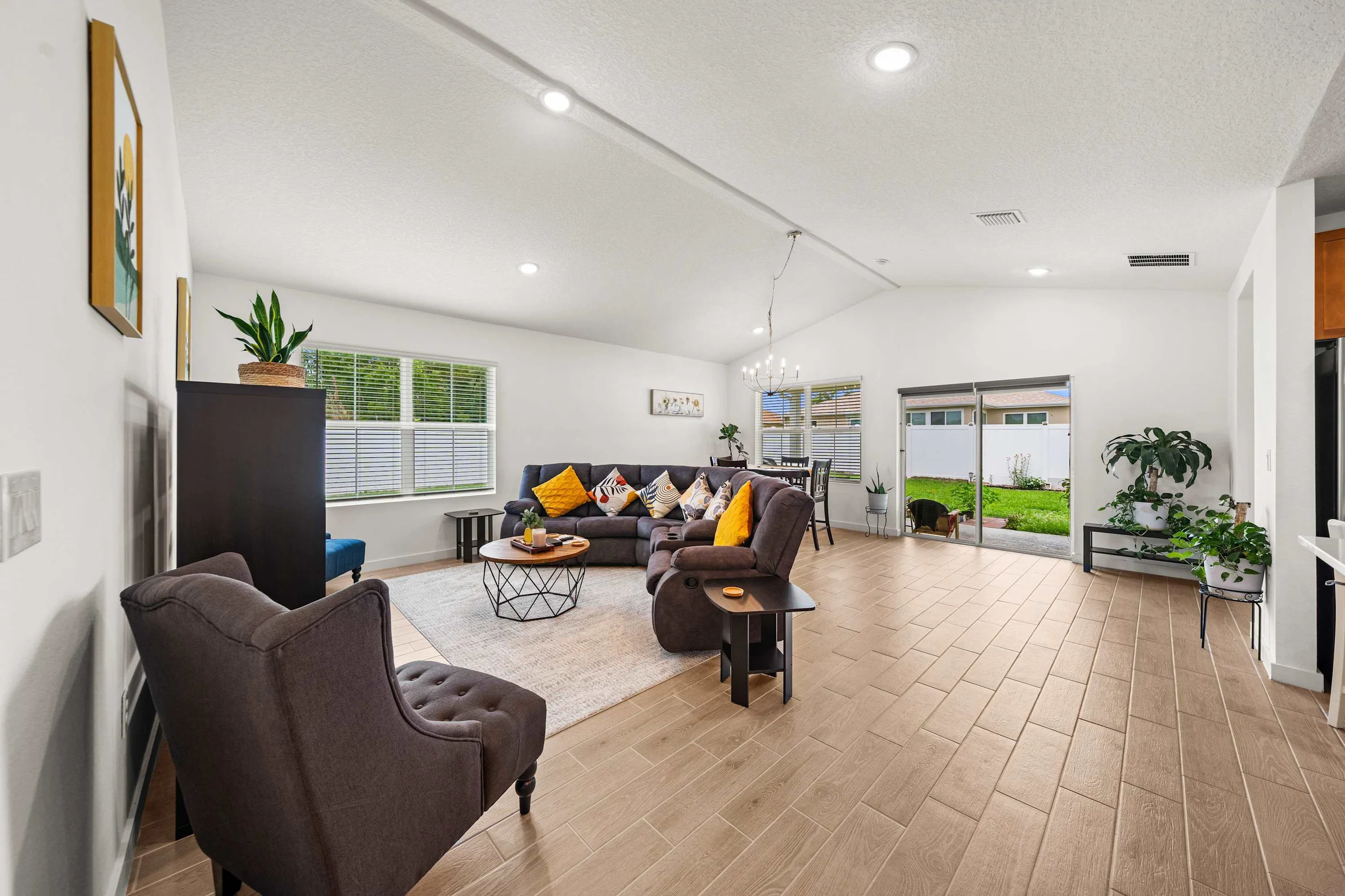 3803 Ocala #49