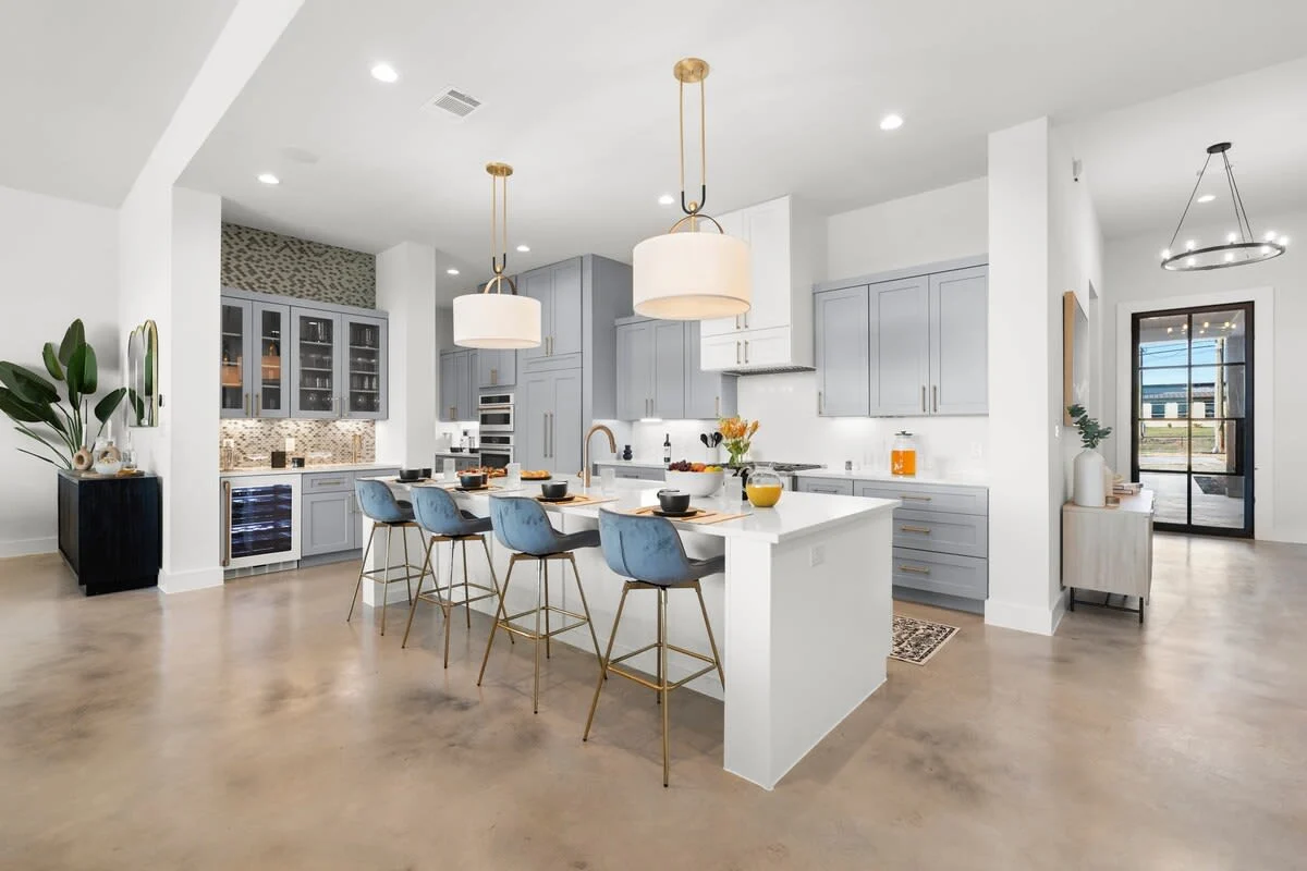 The Enclave | Kid's Play Zone | Game Room | Infinity Pool + Spa | 9 Mi to Winery #97