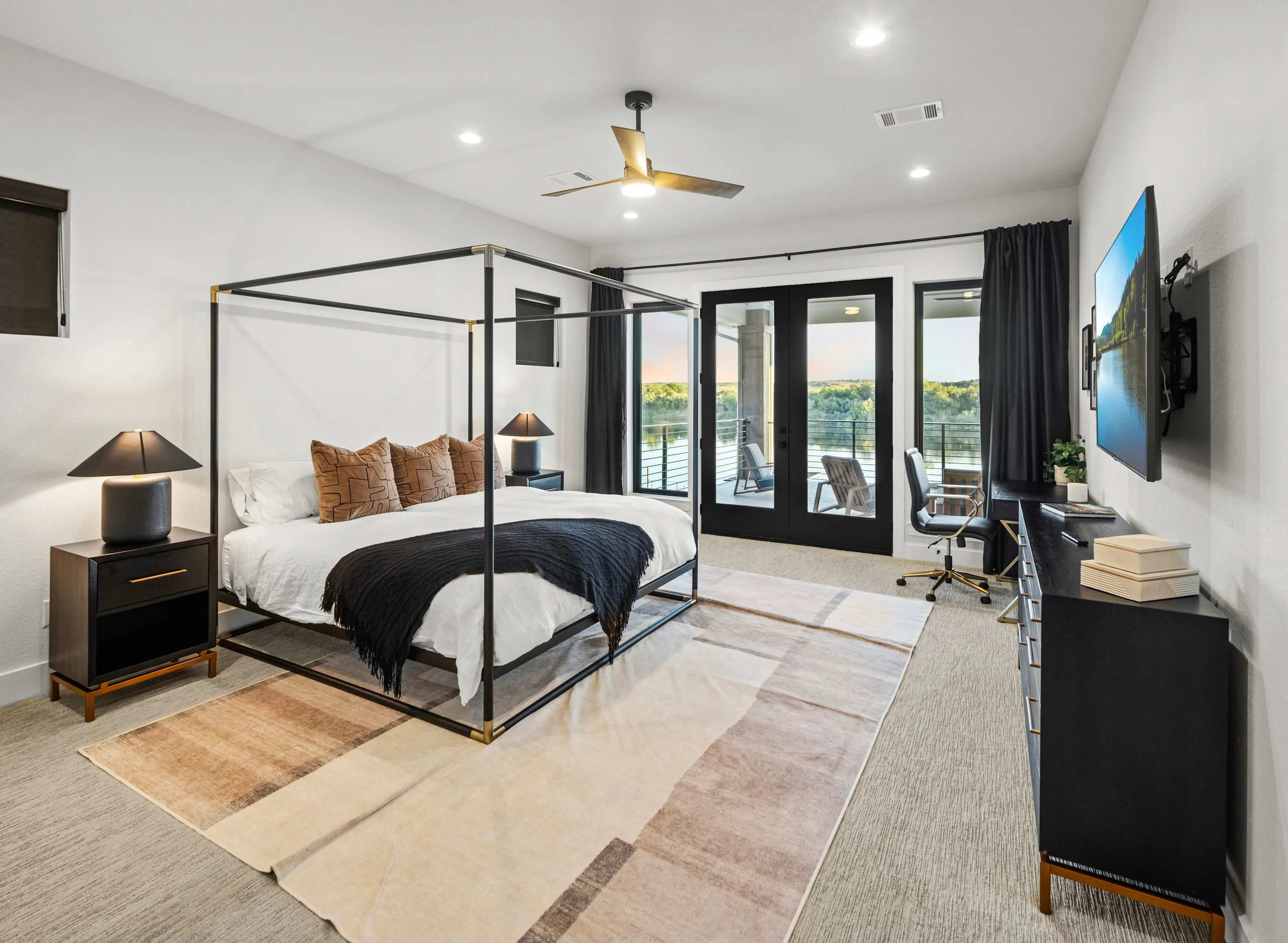 The Enclave | Kid's Play Zone | Game Room | Infinity Pool + Spa | 9 Mi to Winery #78