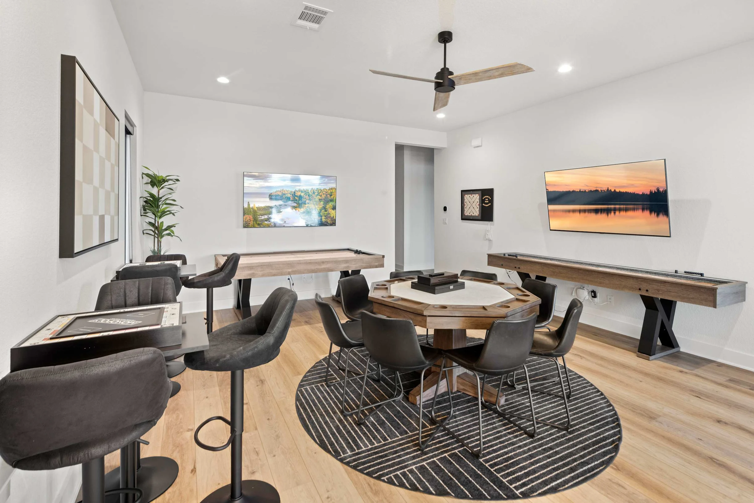 The Enclave | Kid's Play Zone | Game Room | Infinity Pool + Spa | 9 Mi to Winery #54