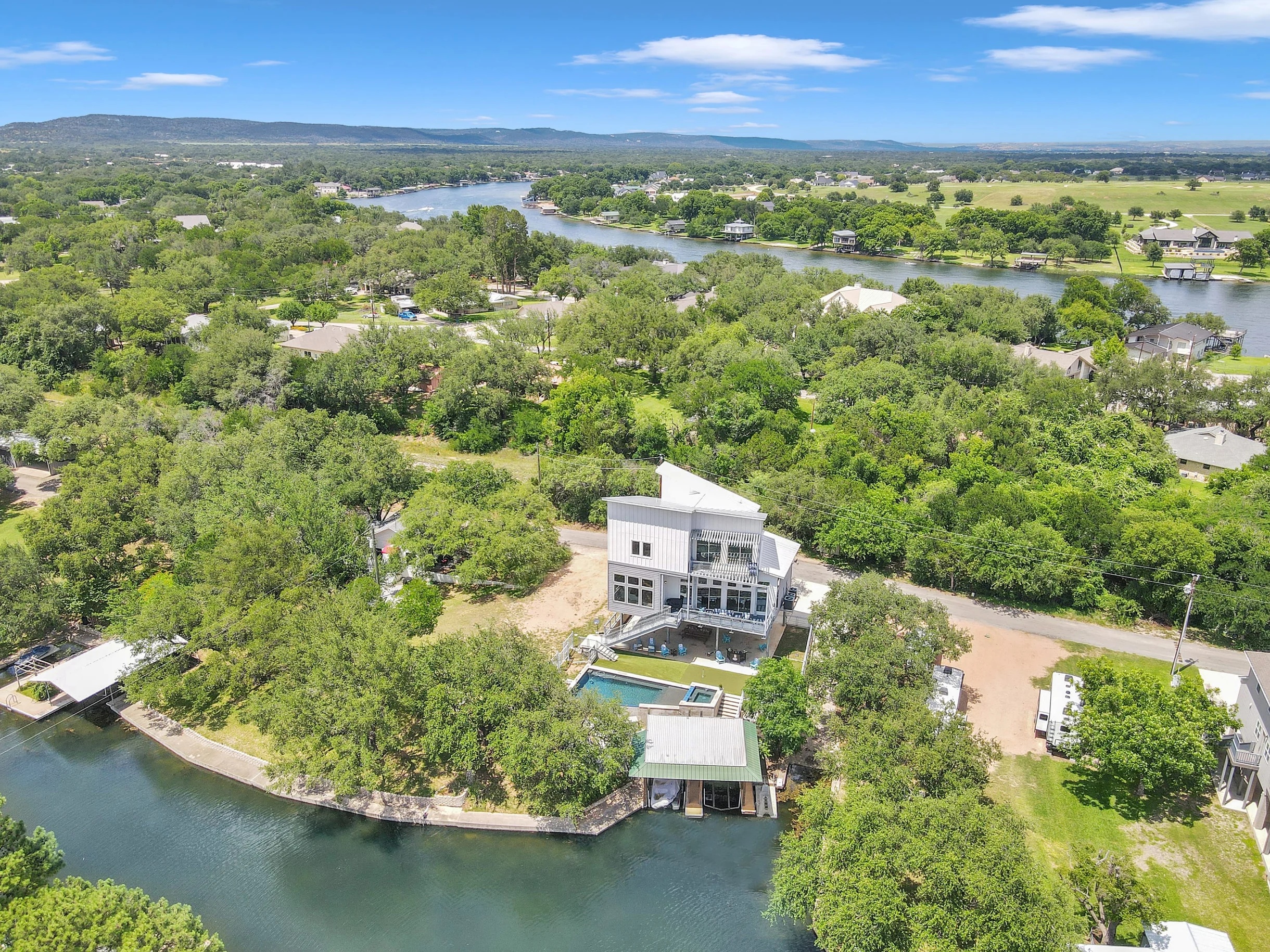 The Elevated Retreat | Concierge Services #127