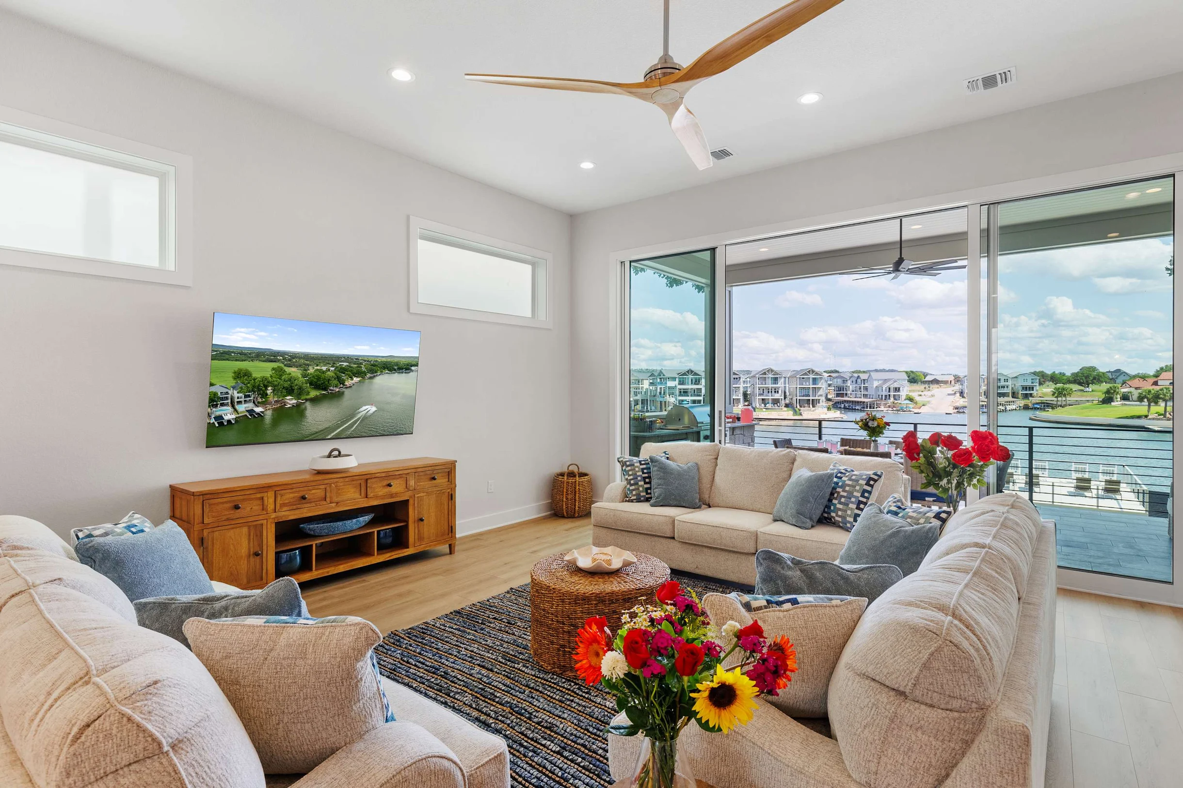 The 563 Villa | Concierge Services #110