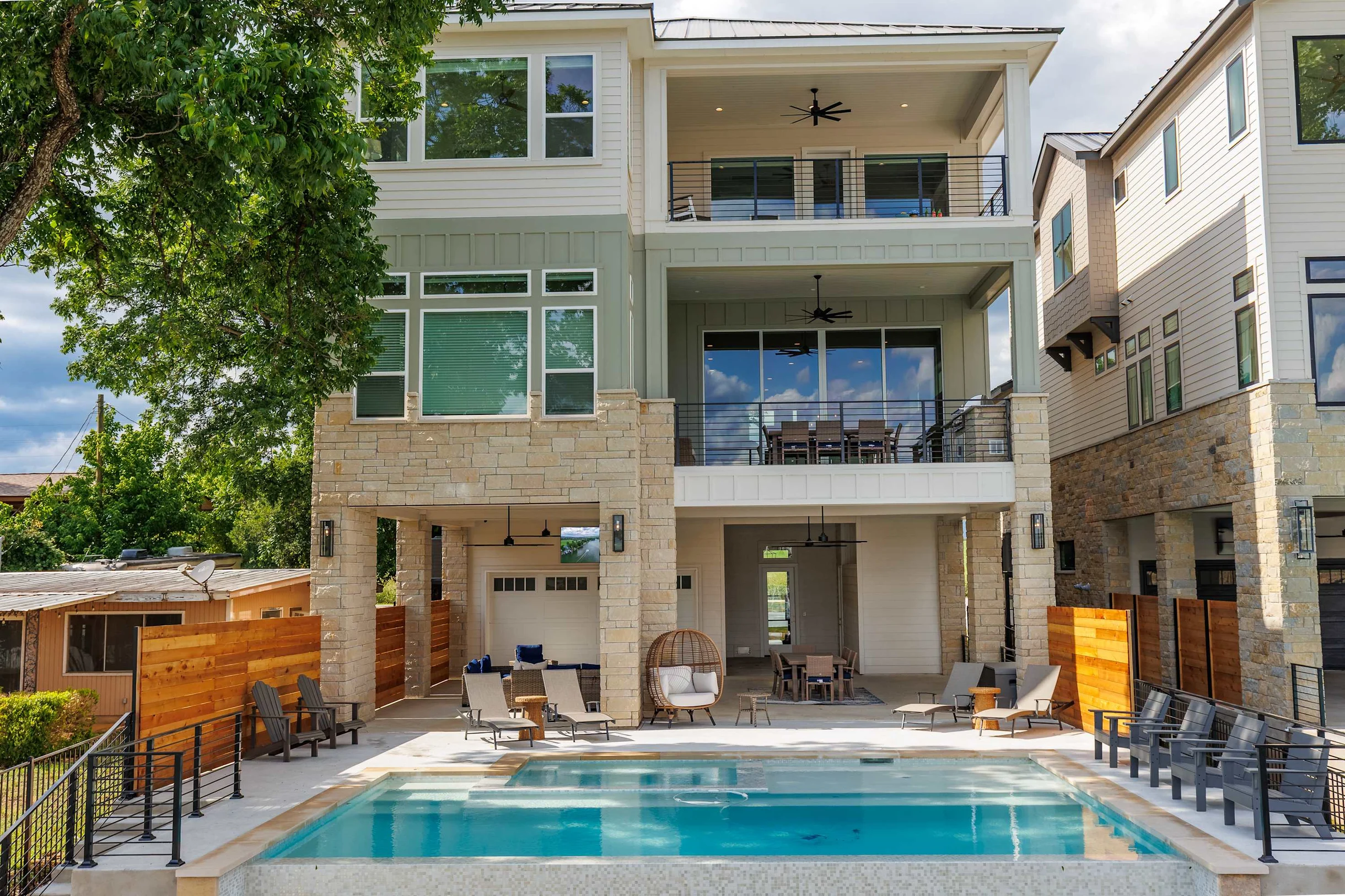 The 563 Villa | Concierge Services #85