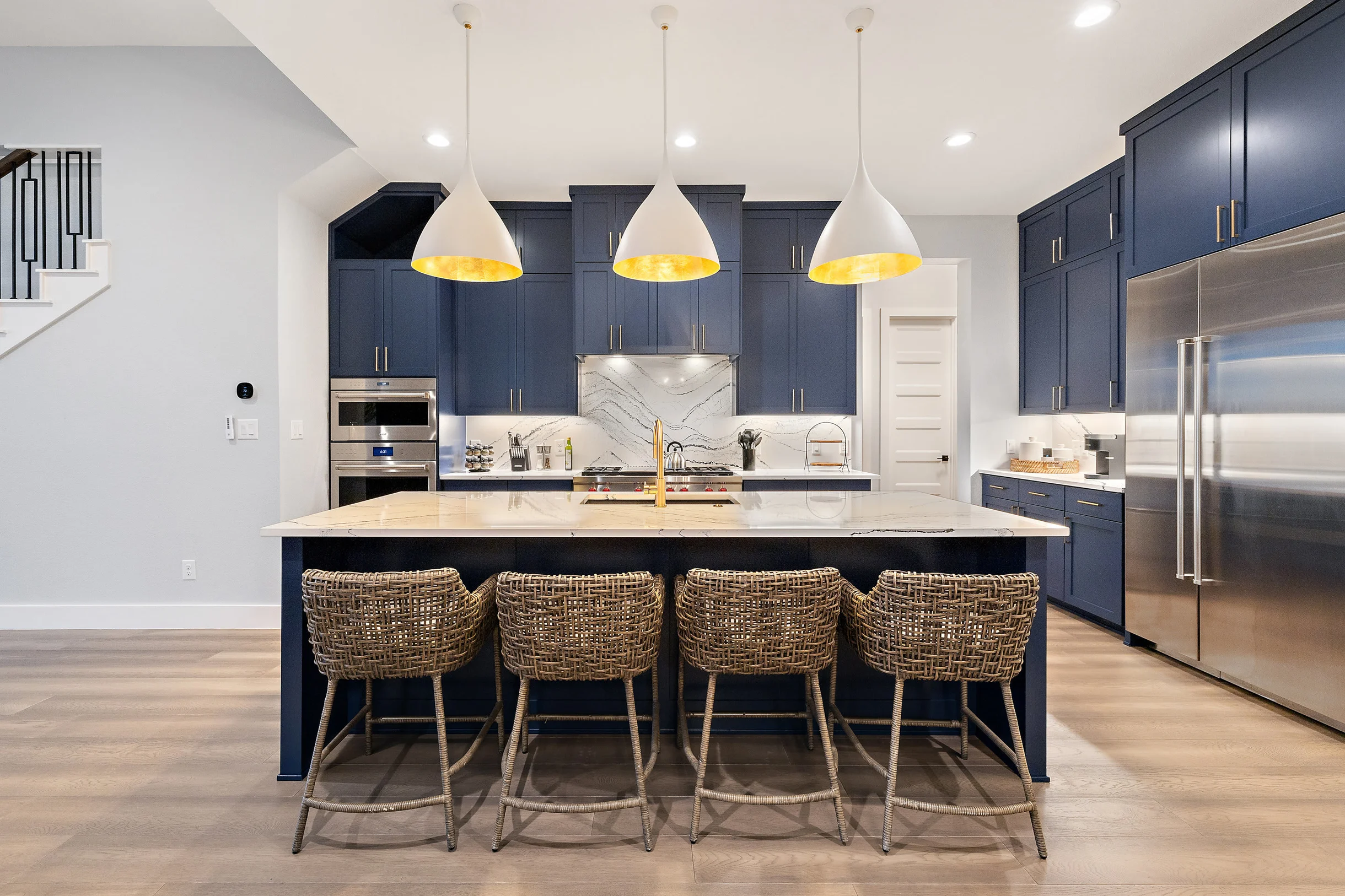Luxe Lakefront Haven | Concierge Services #78