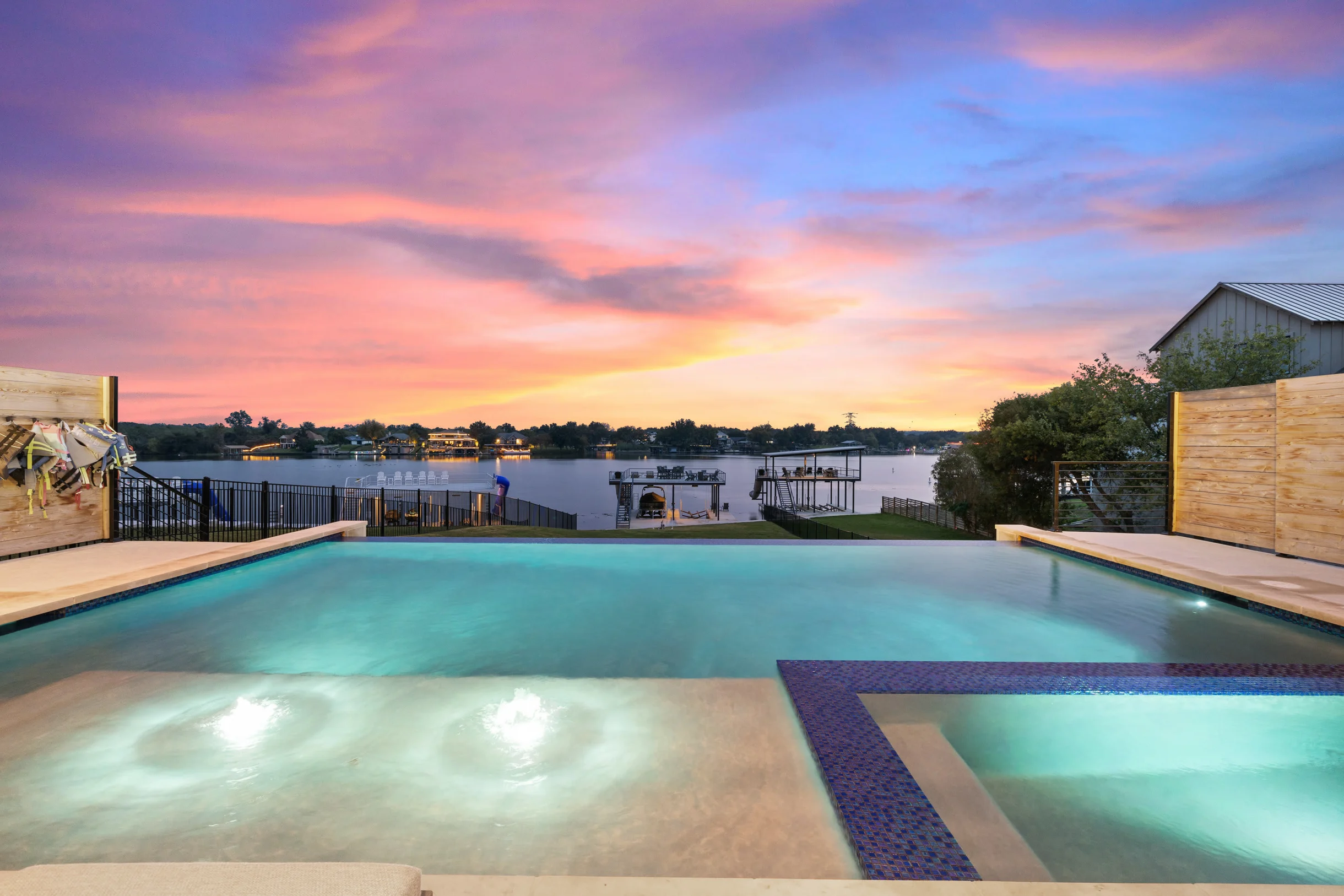 Luxe Lakefront Haven | Concierge Services #74