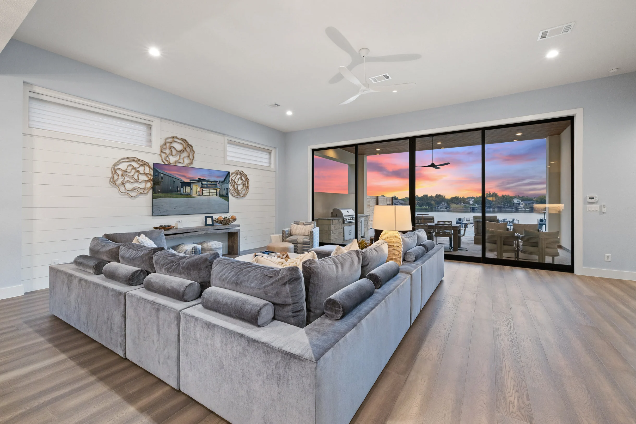 Luxe Lakefront Haven | Concierge Services #65