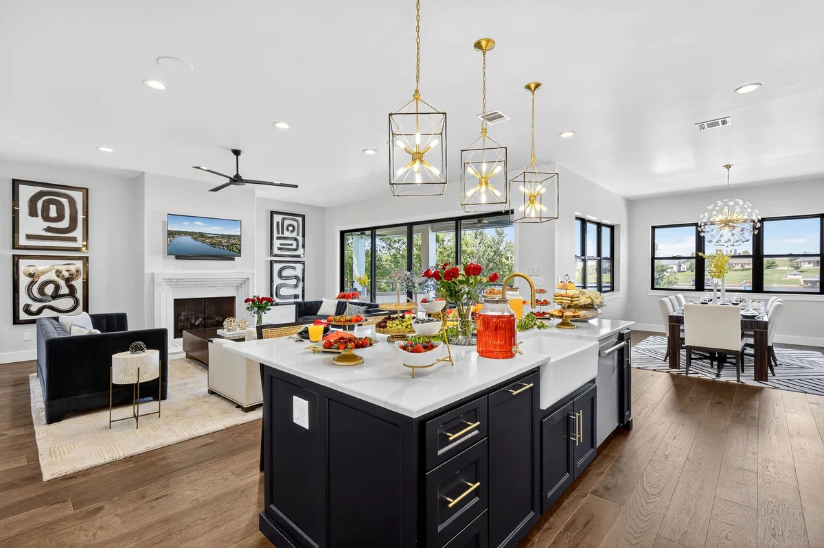 497 on the Lake | Concierge Services #53