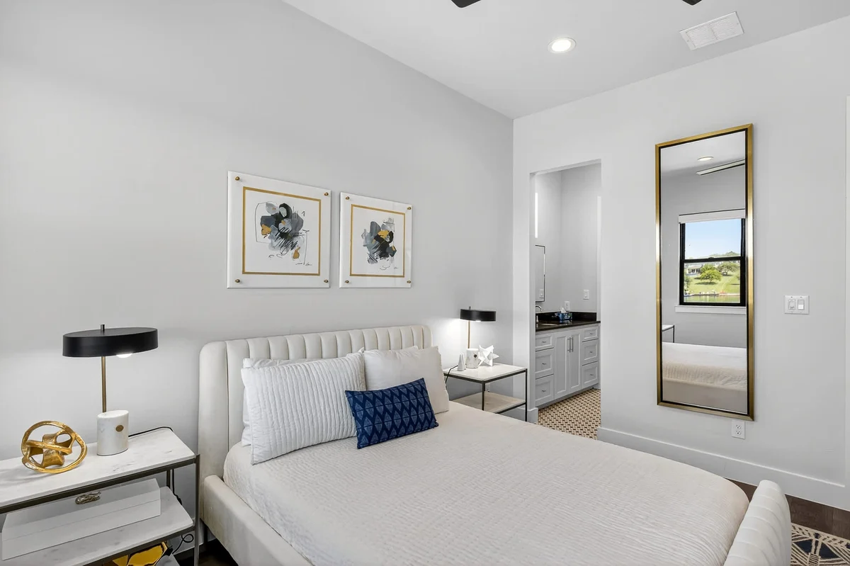 497 on the Lake | Concierge Services #48