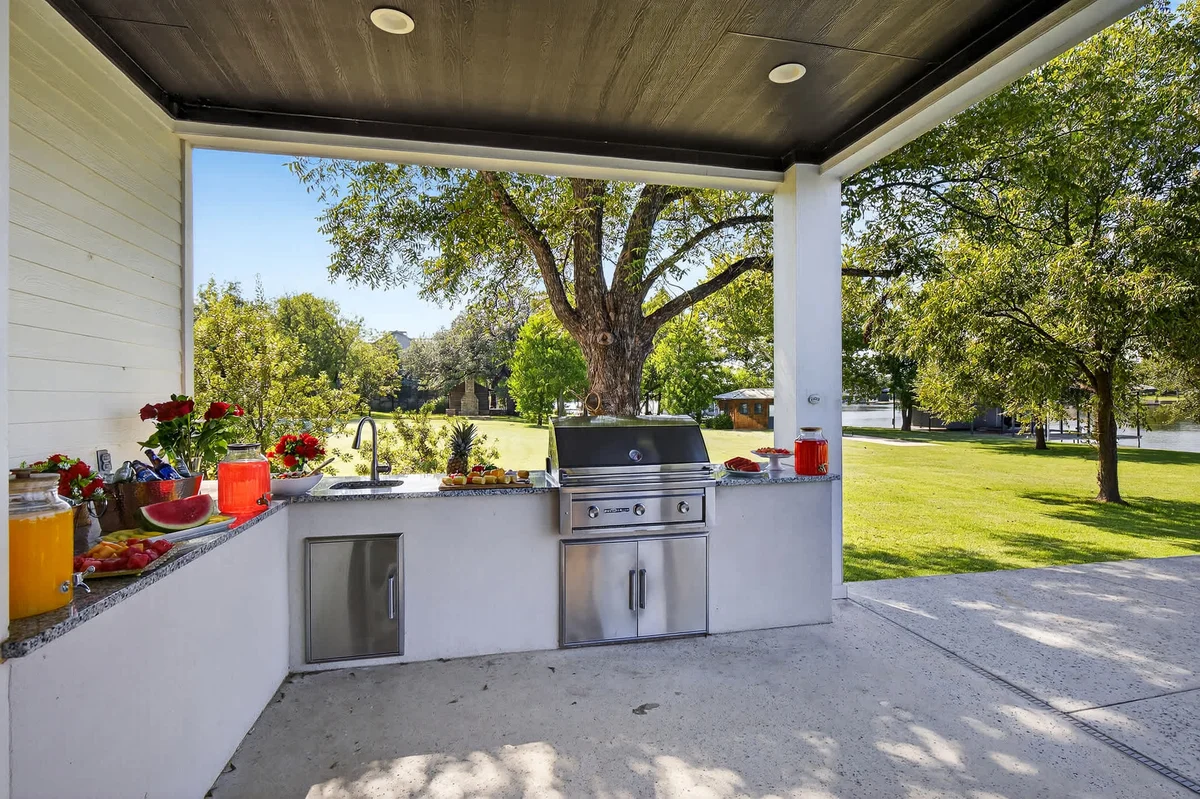 497 on the Lake | Concierge Services #83