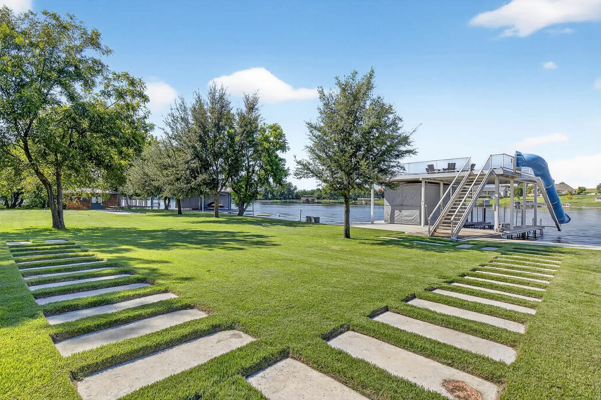 497 on the Lake | Concierge Services #85