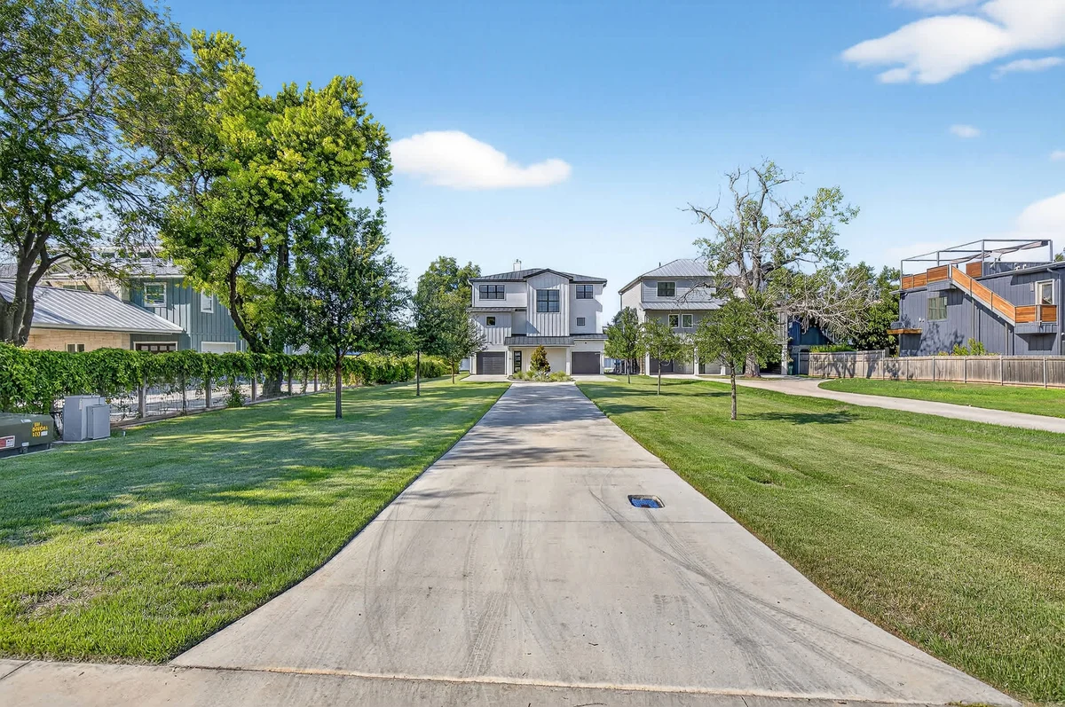 497 on the Lake | Concierge Services #44