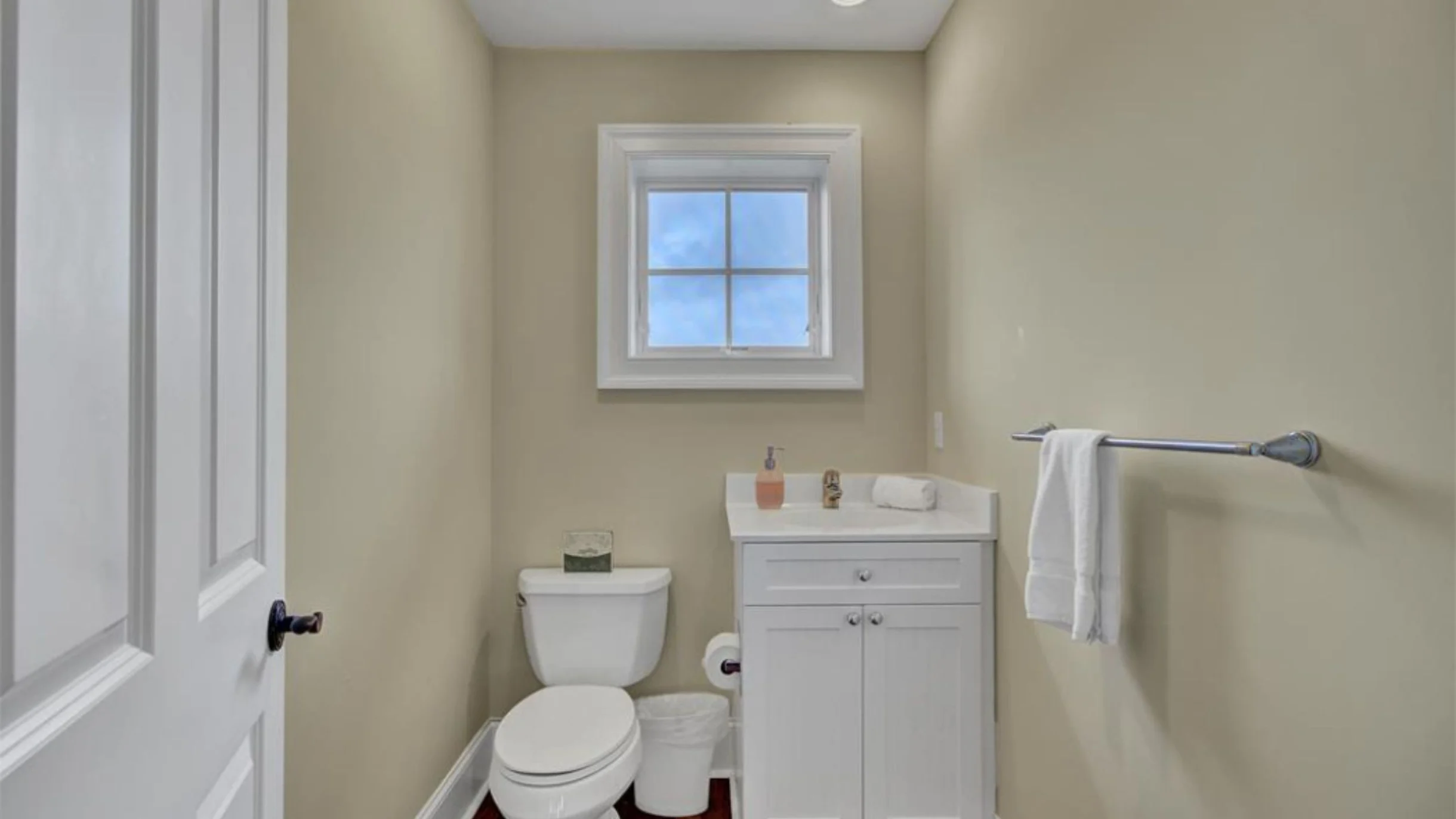 13 57th Avenue by AvantStay | Rooftop, Decks + Pool! #165