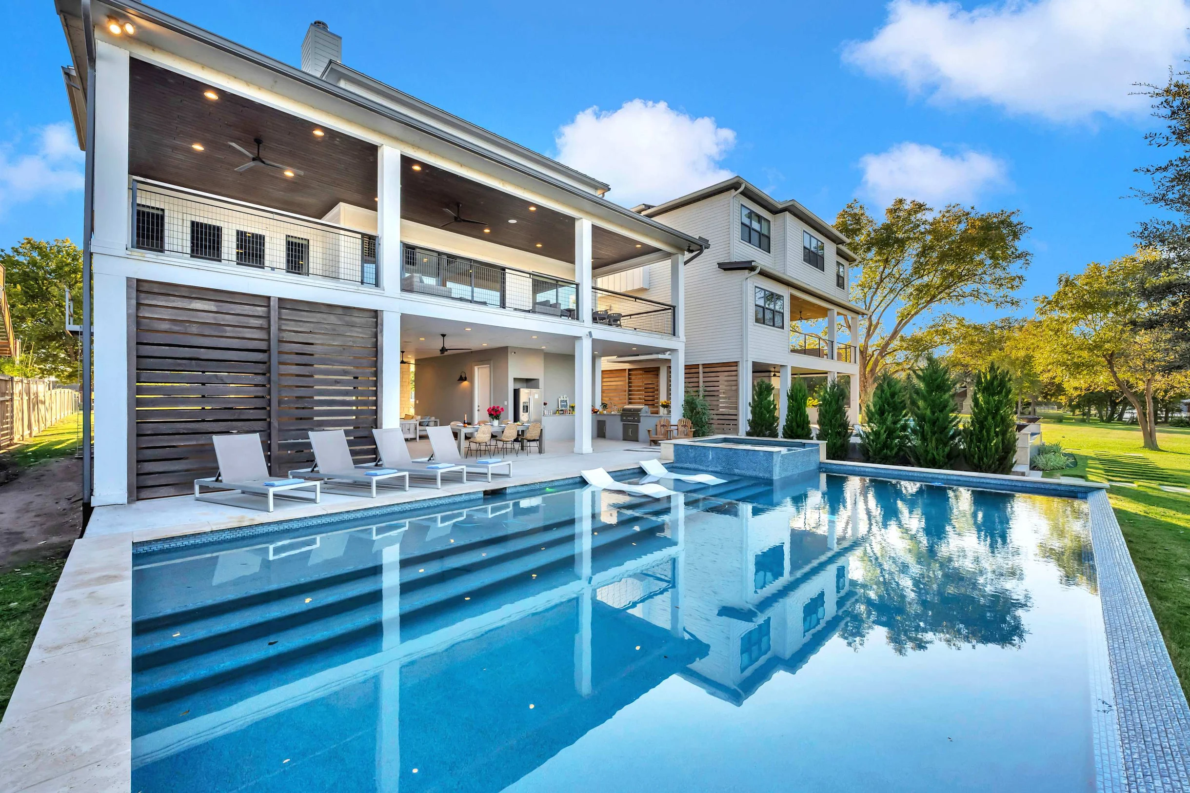 Lakeside 499 | Concierge Services #95