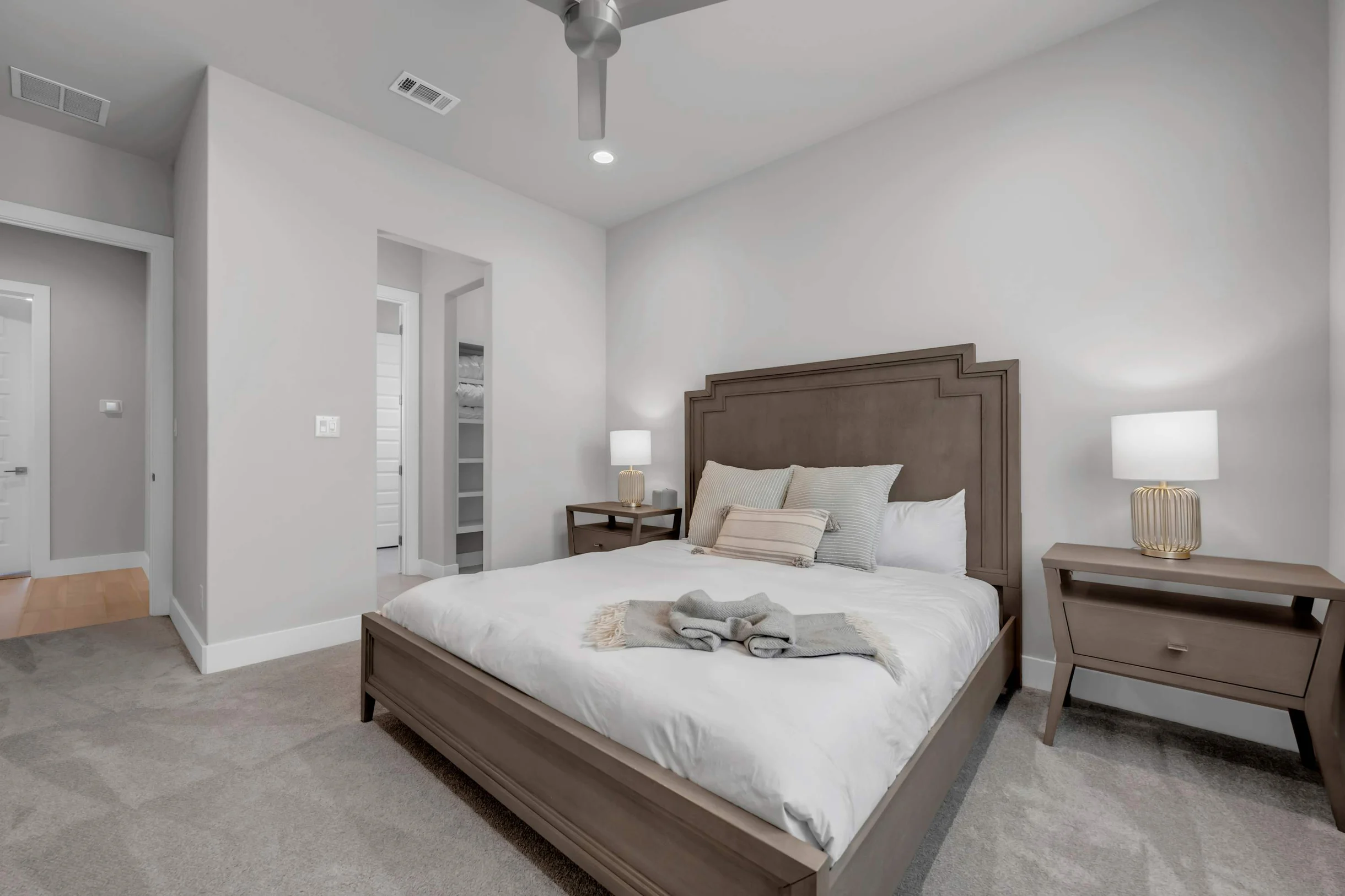Lakeside 499 | Concierge Services #87