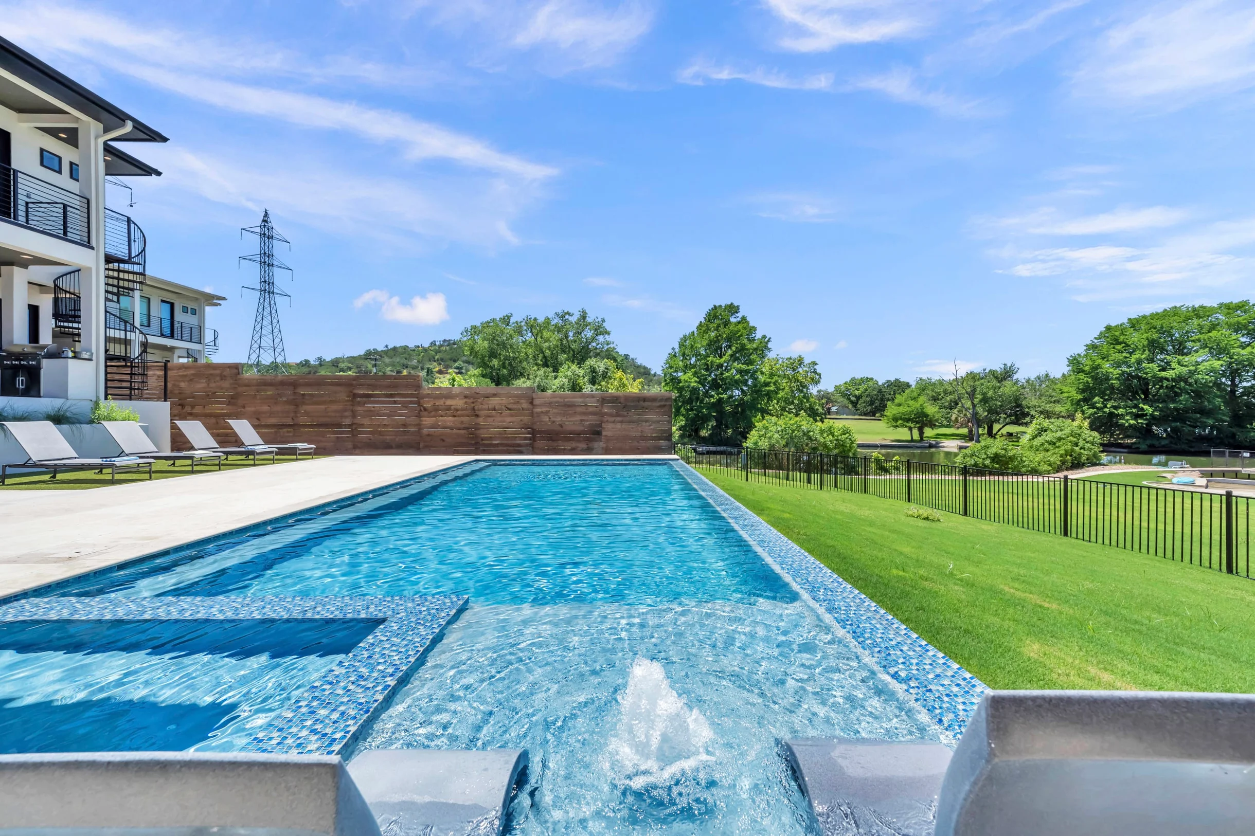 The Captain's Cove at 110 | Concierge Services #100