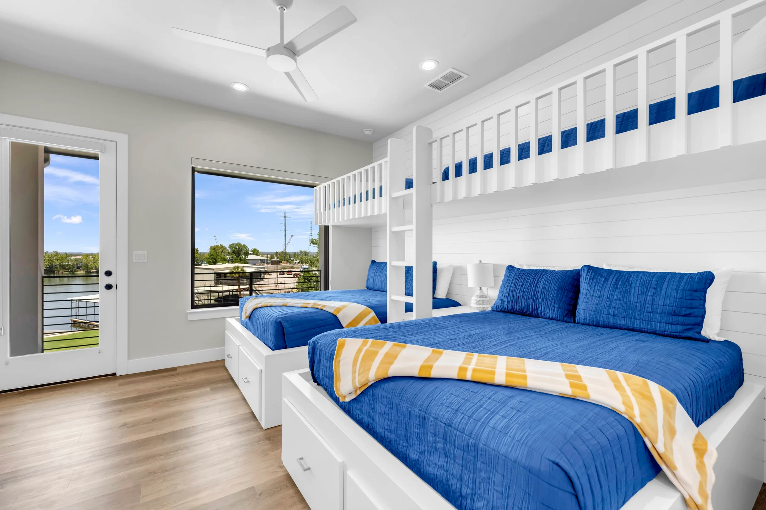 The Captain's Cove at 110 | Concierge Services #91
