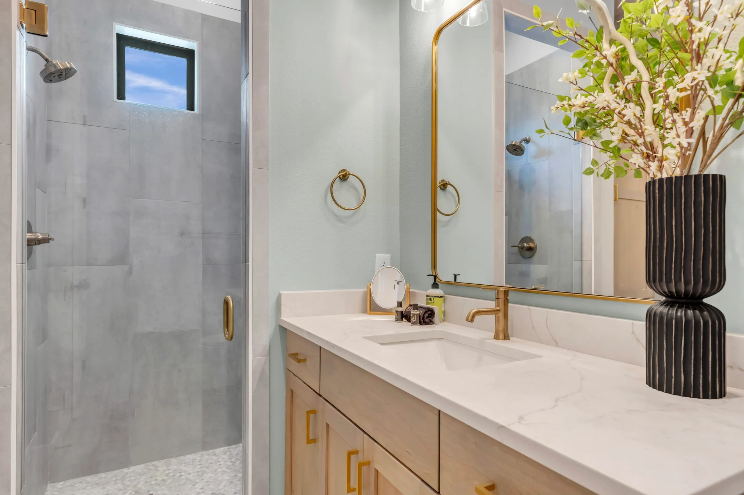 The Captain's Cove at 110 | Concierge Services #79