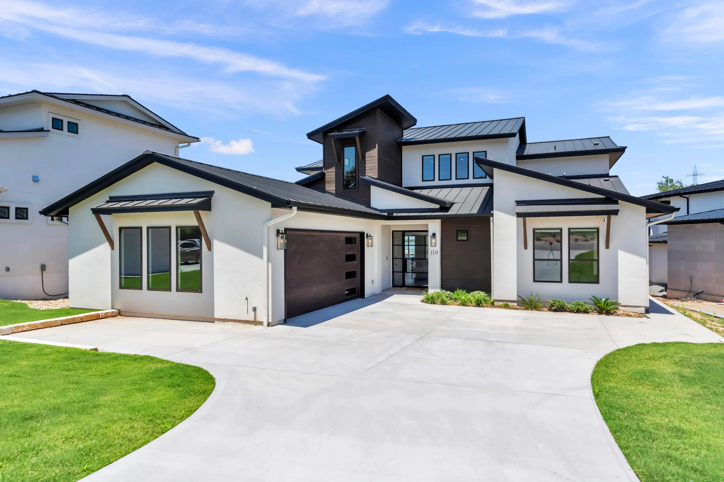 The Captain's Cove at 110 | Concierge Services #84