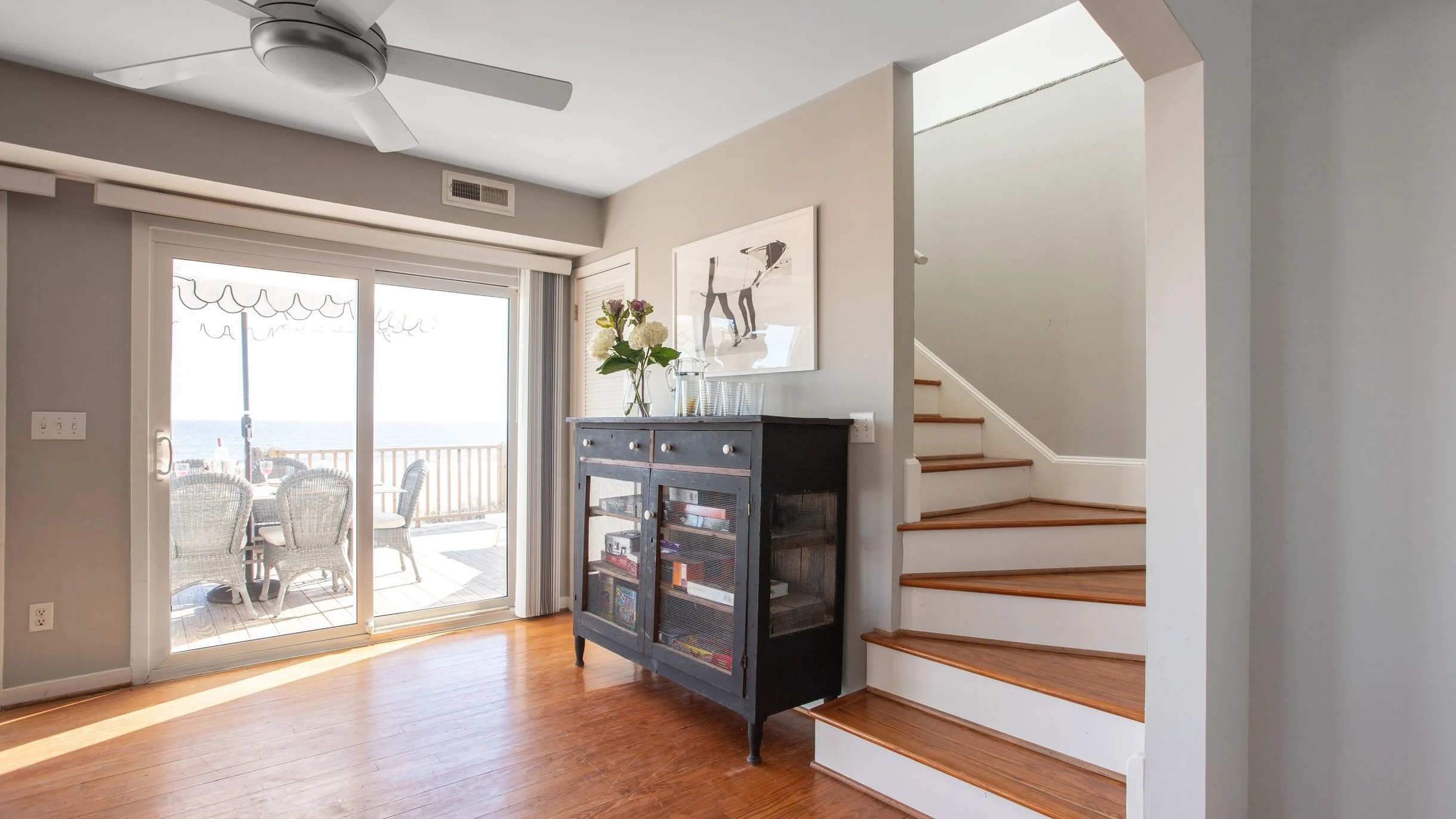 Lighthouse by AvantStay | Beachfront + Pool + Game Room | Rooftop Firepit + Ocean Views | Folly Beach + Private Beach Access #82