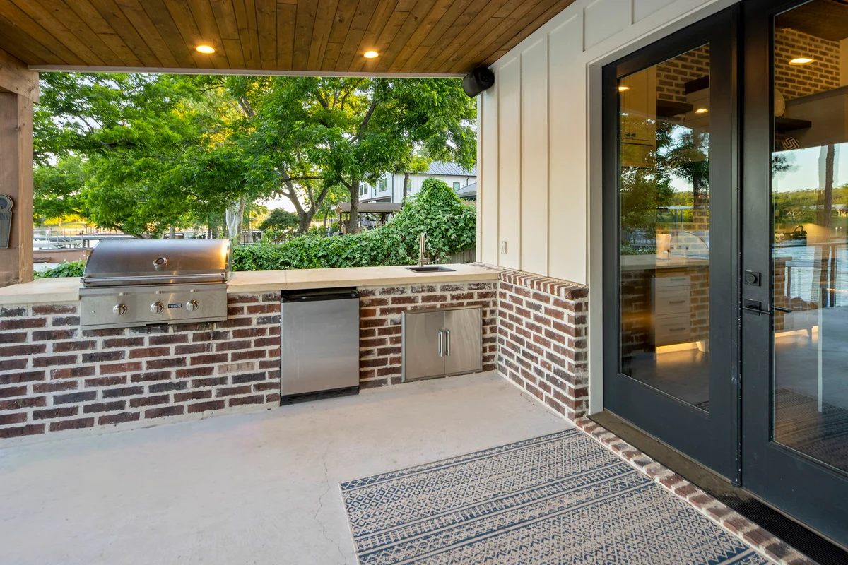 LBJ Lodge | Concierge Services #99