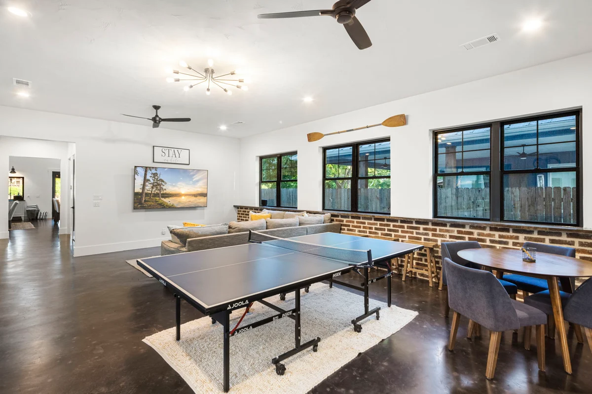 LBJ Lodge | Concierge Services #78