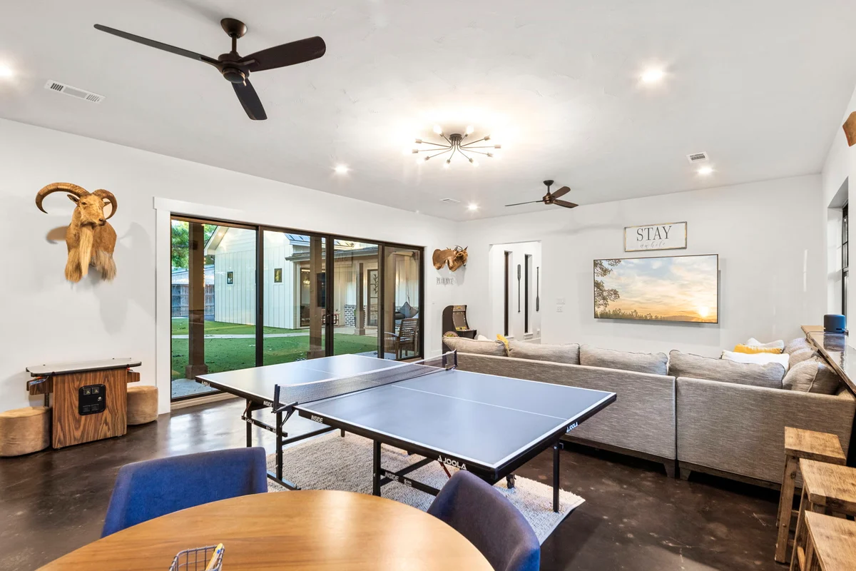 LBJ Lodge | Concierge Services #81