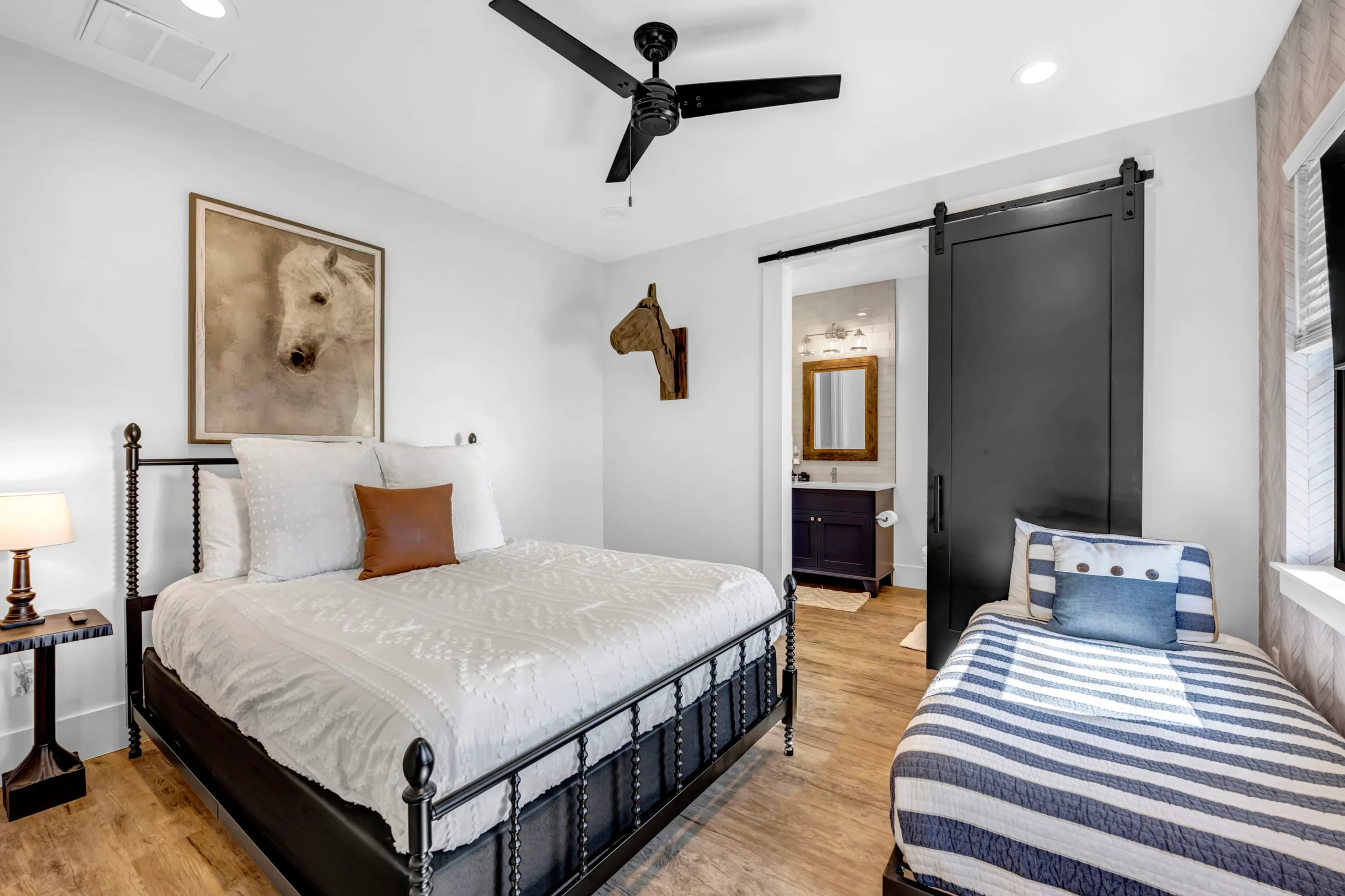 LBJ Lodge | Concierge Services #90