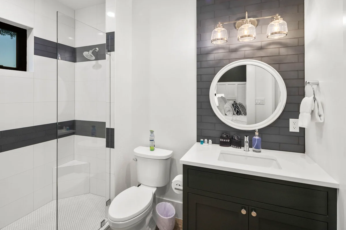 LBJ Lodge | Concierge Services #71