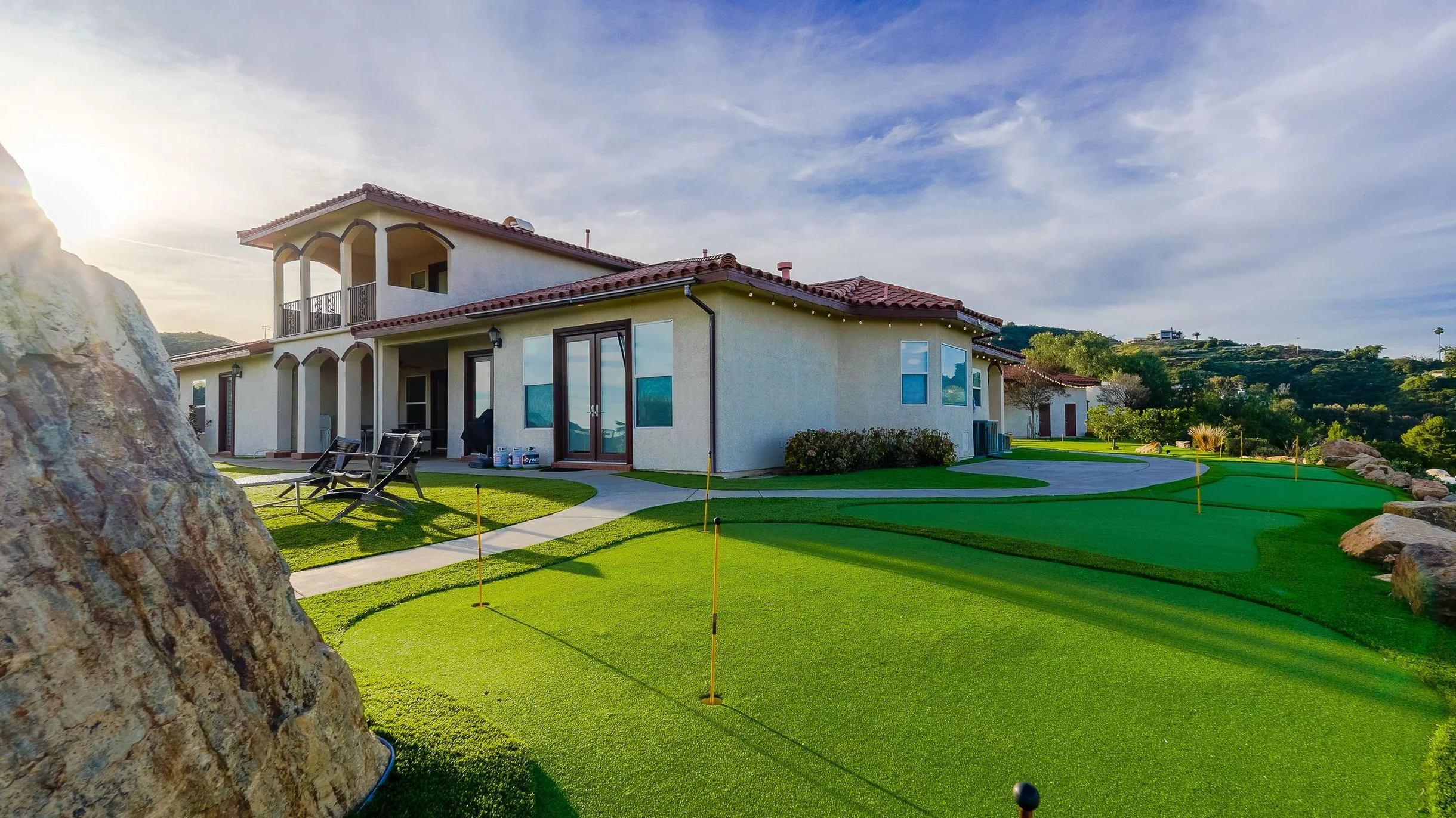Colina by AvantStay | Secluded Mountain Top Oasis w/ Pool, Hot Tub & Putting Green! #156
