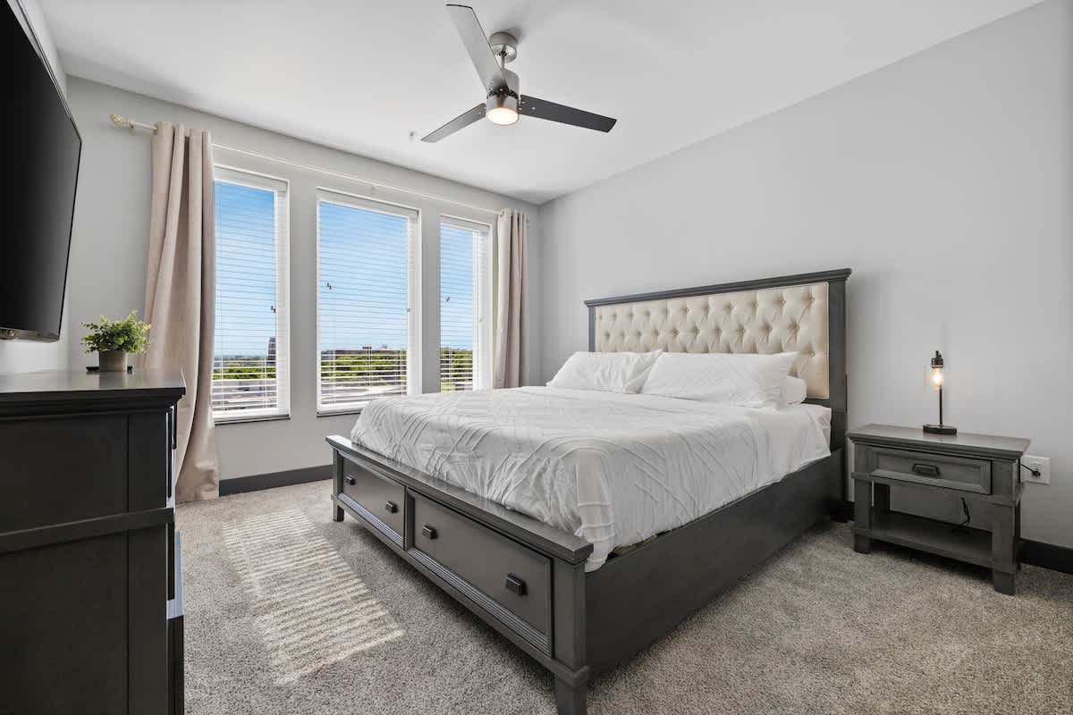 Apartment in Nashville property photo 2