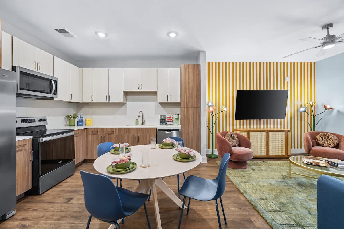 Apartment in Nashville property photo 2