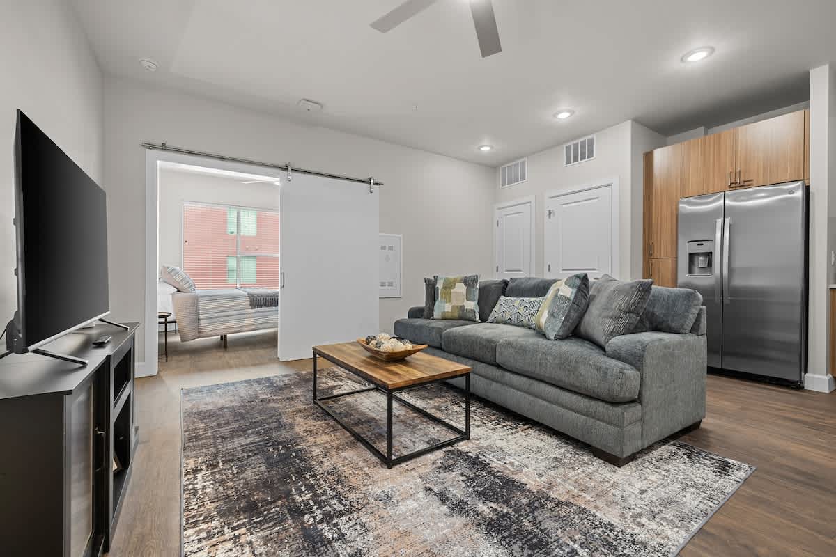 Apartment in Nashville property photo 3