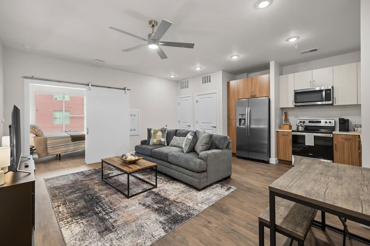 Apartment in Nashville property photo 5