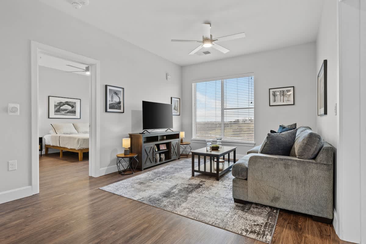 Apartment in Nashville property photo 4