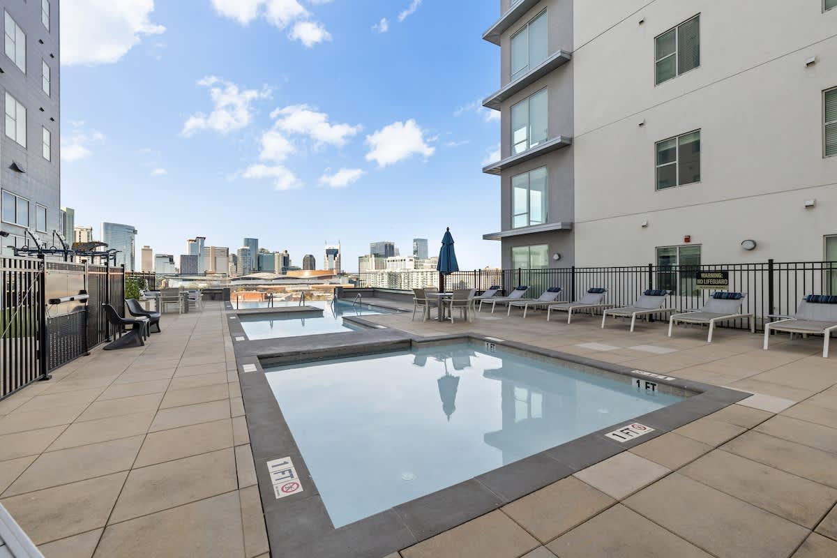 Apartment in Nashville property photo 4