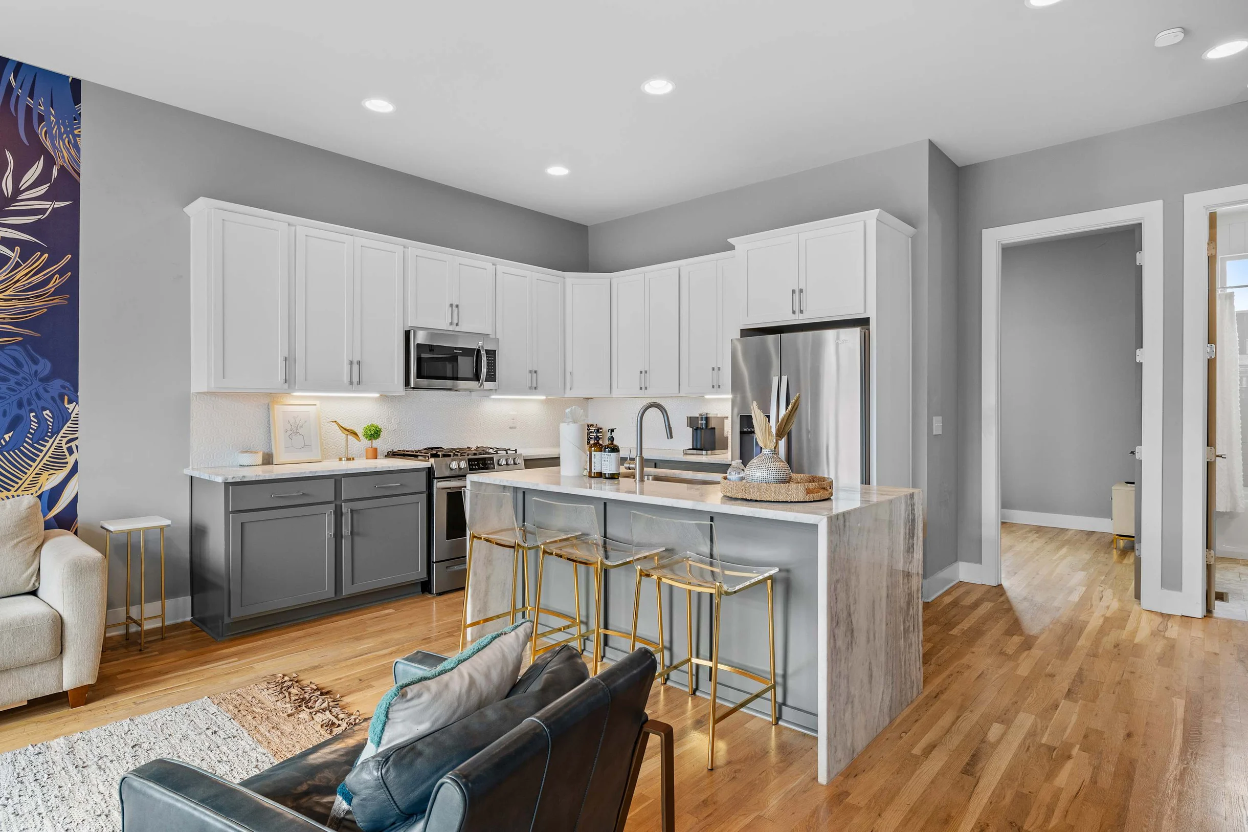Home in Nashville property photo 5