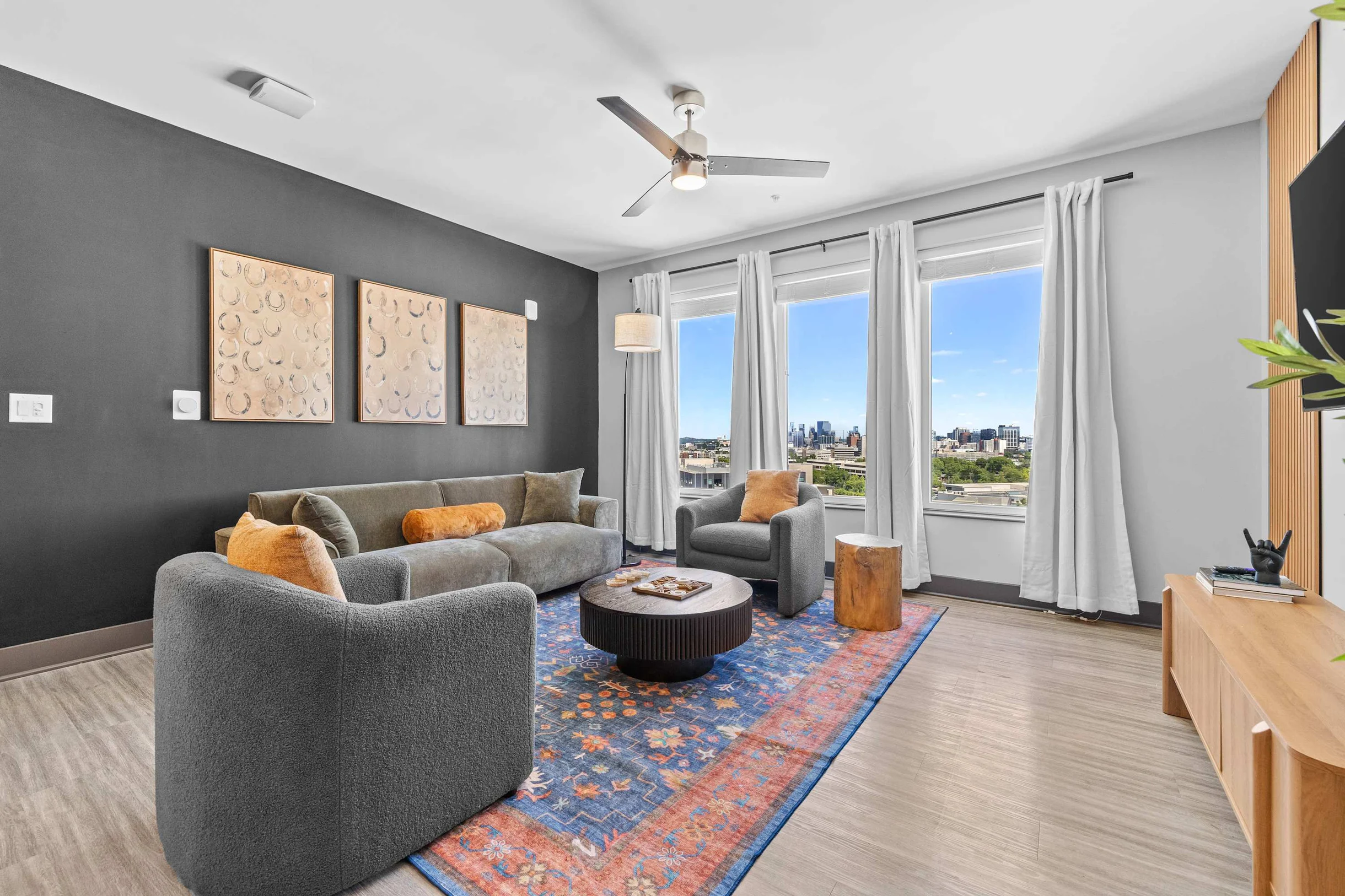 Apartment in Nashville property photo 2